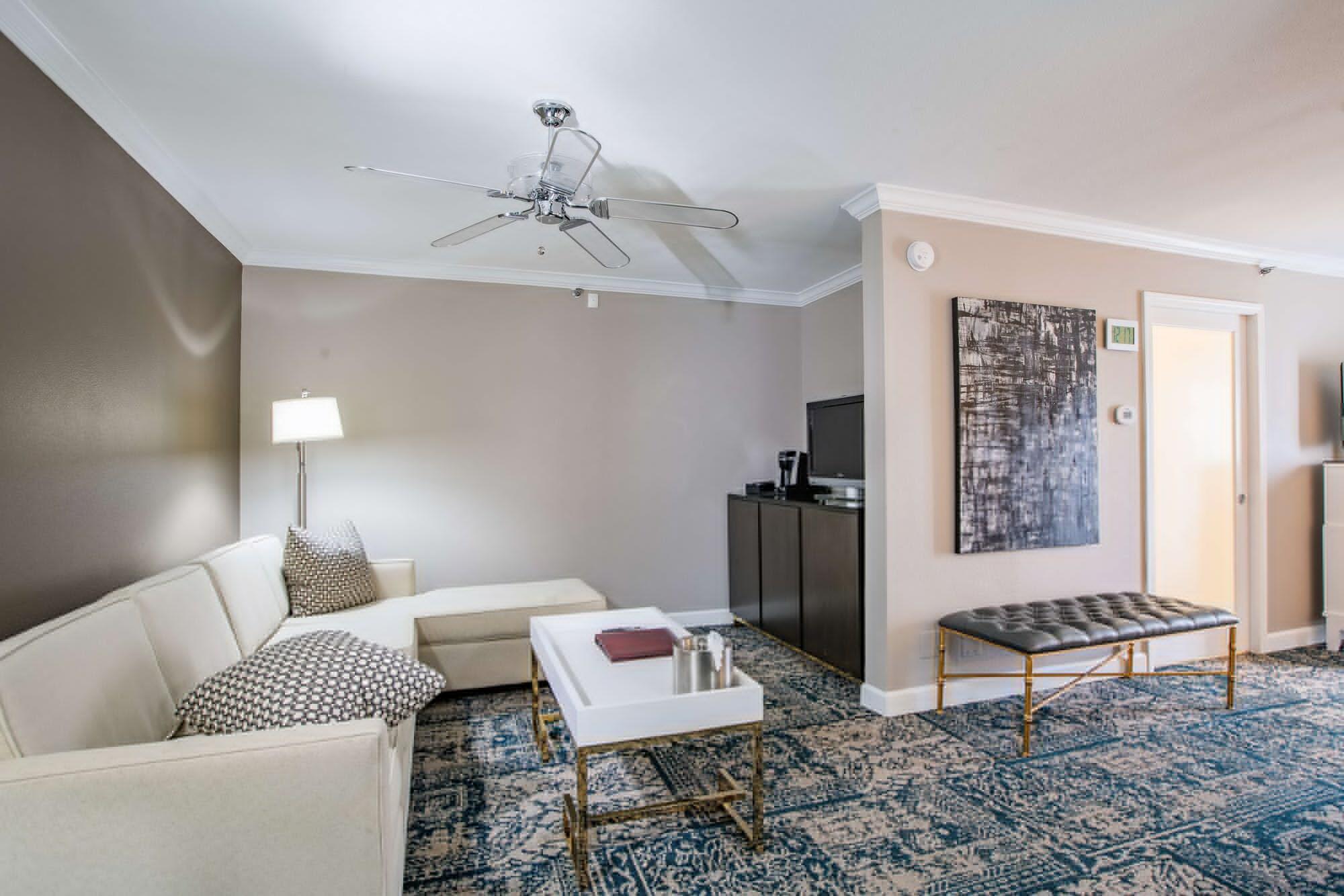 The Burgundy Hotel, Tapestry Collection By Hilton Little Rock Bagian luar foto